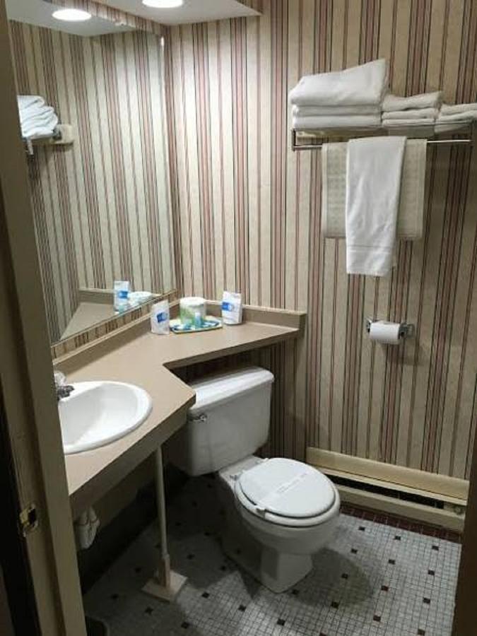 Albion Dollinger'S Motor Inn المظهر الخارجي الصورة