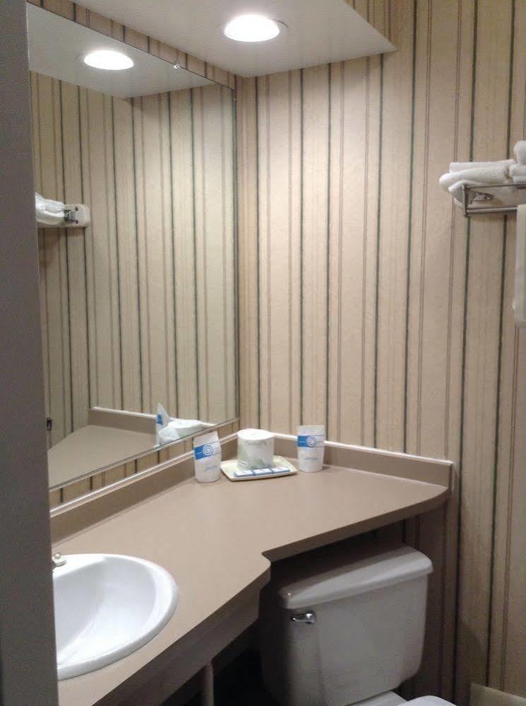 Albion Dollinger'S Motor Inn المظهر الخارجي الصورة